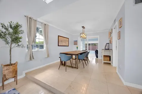 8900 SW 159th Terrace Palmetto Bay FL 33157