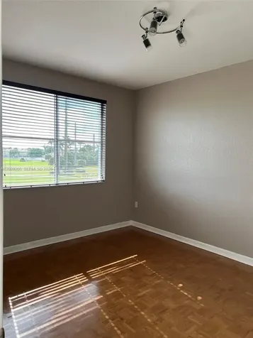 17630 NW 73rd Avenue Hialeah FL 33015