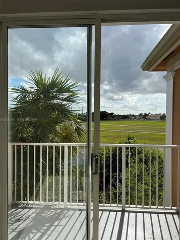 17630 NW 73rd Avenue Hialeah FL 33015