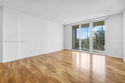 250 Jacaranda Drive Plantation FL 33324