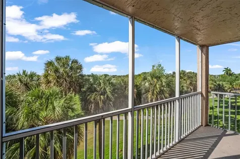 250 Jacaranda Drive Plantation FL 33324