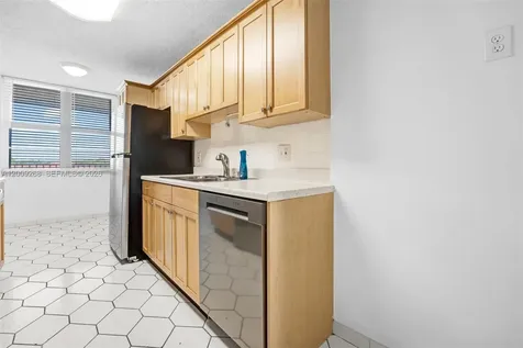 250 Jacaranda Drive Plantation FL 33324