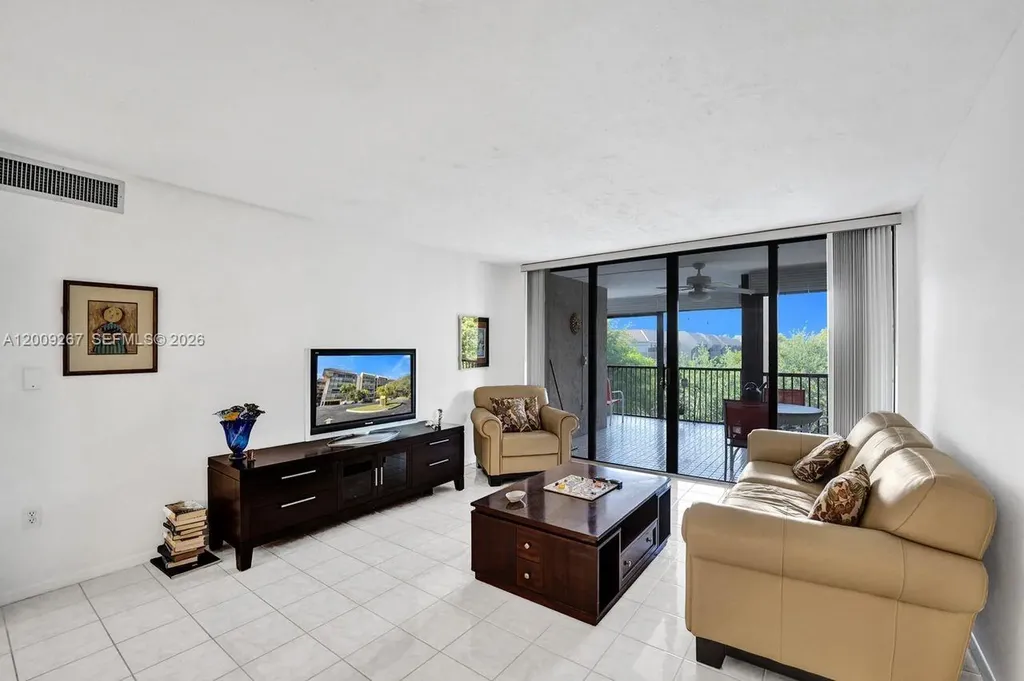 2806 N 46th Avenue Hollywood FL 33021