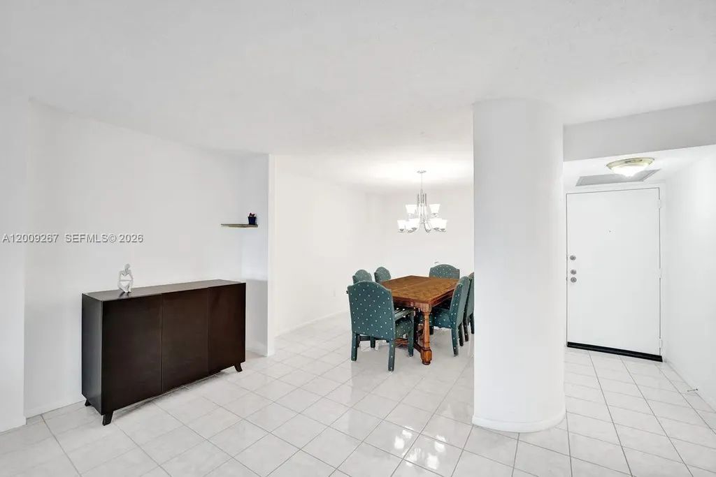 2806 N 46th Avenue Hollywood FL 33021