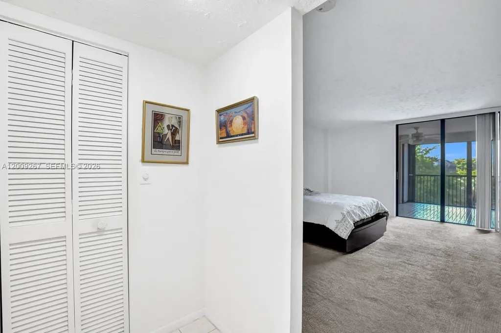 2806 N 46th Avenue Hollywood FL 33021