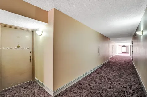 2806 N 46th Avenue Hollywood FL 33021