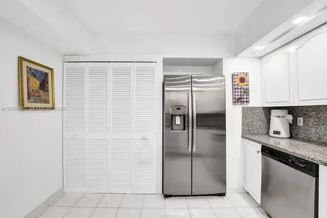 2806 N 46th Avenue Hollywood FL 33021