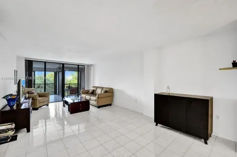 2806 N 46th Avenue Hollywood FL 33021