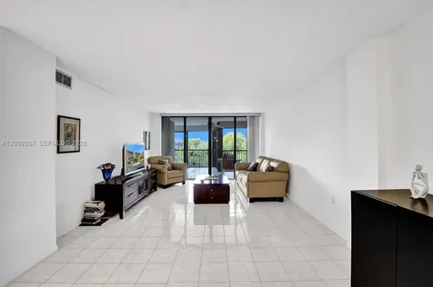 2806 N 46th Avenue Hollywood FL 33021