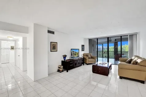 2806 N 46th Avenue Hollywood FL 33021