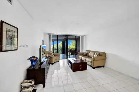 2806 N 46th Avenue Hollywood FL 33021