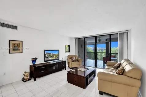 2806 N 46th Avenue Hollywood FL 33021