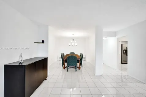 2806 N 46th Avenue Hollywood FL 33021