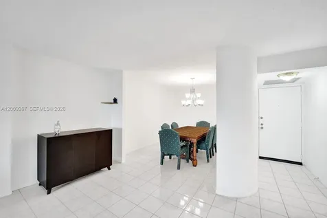 2806 N 46th Avenue Hollywood FL 33021