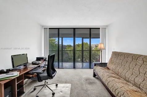 2806 N 46th Avenue Hollywood FL 33021