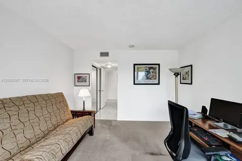 2806 N 46th Avenue Hollywood FL 33021