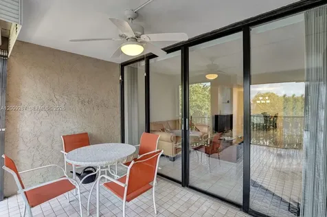 2806 N 46th Avenue Hollywood FL 33021