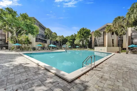 2806 N 46th Avenue Hollywood FL 33021