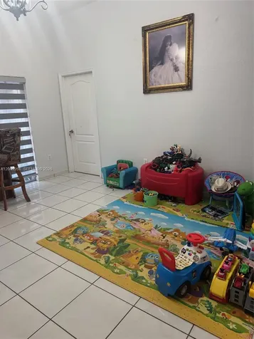 8748 NW 143rd Terrace Miami Lakes FL 33018