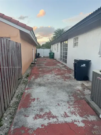 8748 NW 143rd Terrace Miami Lakes FL 33018