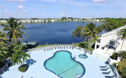 3453 NW 44th Street Oakland Park FL 33309
