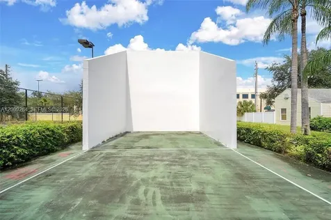 3453 NW 44th Street Oakland Park FL 33309