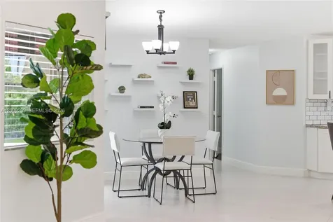 1135 Fairfax Lane Weston FL 33326