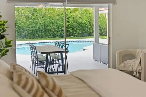 1135 Fairfax Lane Weston FL 33326