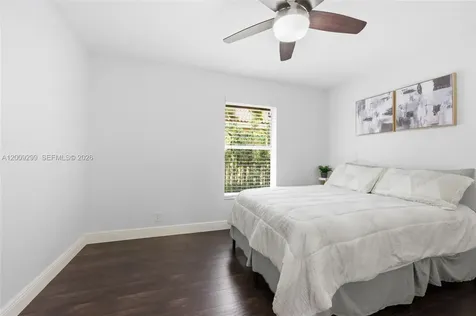 1135 Fairfax Lane Weston FL 33326
