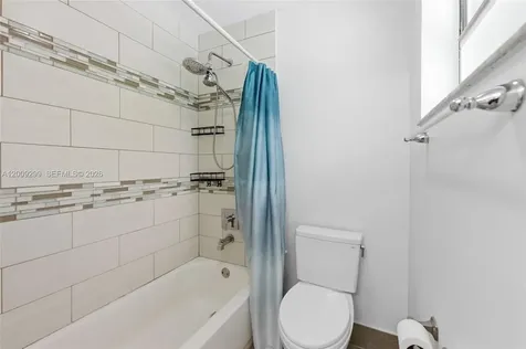 1135 Fairfax Lane Weston FL 33326