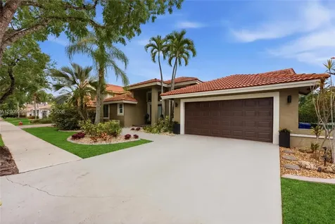 1135 Fairfax Lane Weston FL 33326