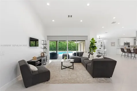 1135 Fairfax Lane Weston FL 33326