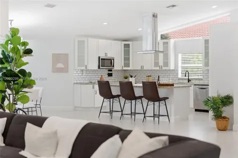1135 Fairfax Lane Weston FL 33326