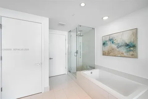 650 NE 32nd Street Miami FL 33137