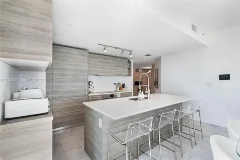 650 NE 32nd Street Miami FL 33137
