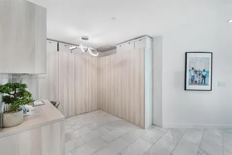 650 NE 32nd Street Miami FL 33137