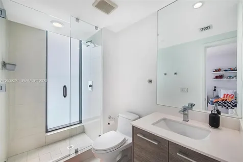650 NE 32nd Street Miami FL 33137