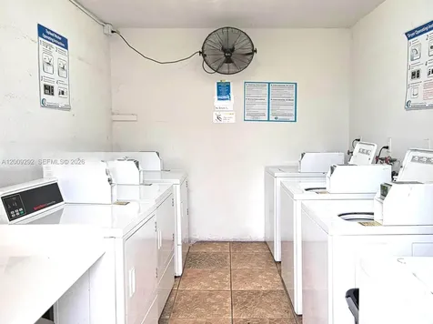7324 SW 82nd Street Miami FL 33143