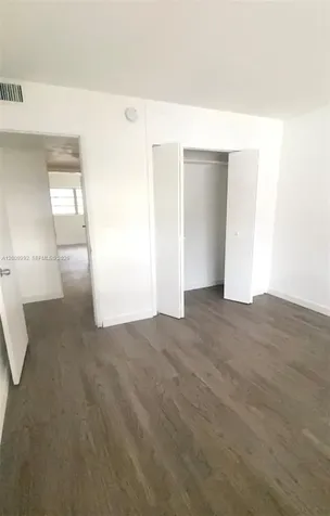 7324 SW 82nd Street Miami FL 33143