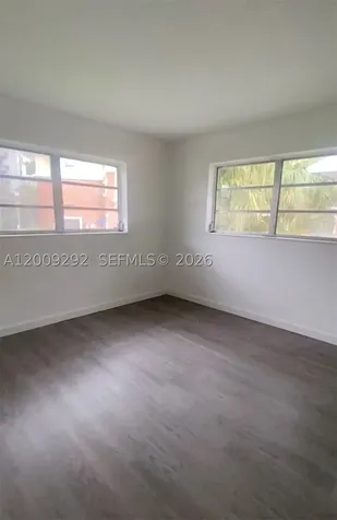 7324 SW 82nd Street Miami FL 33143