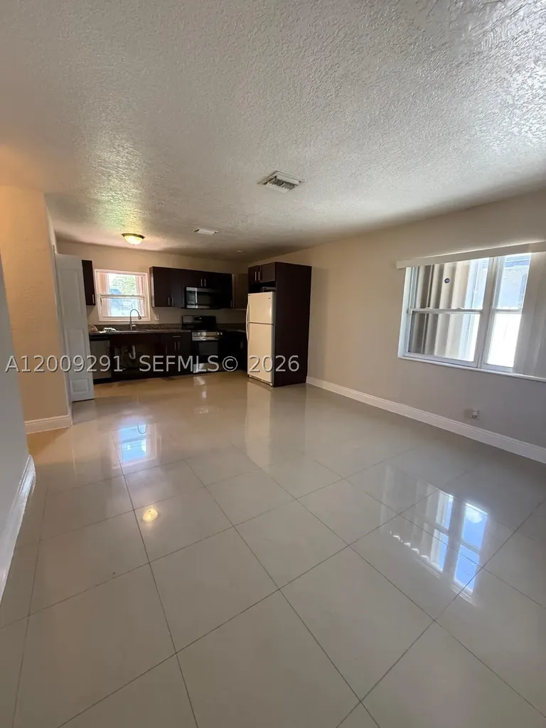 525 NW 15th Terrace Fort Lauderdale FL 33311