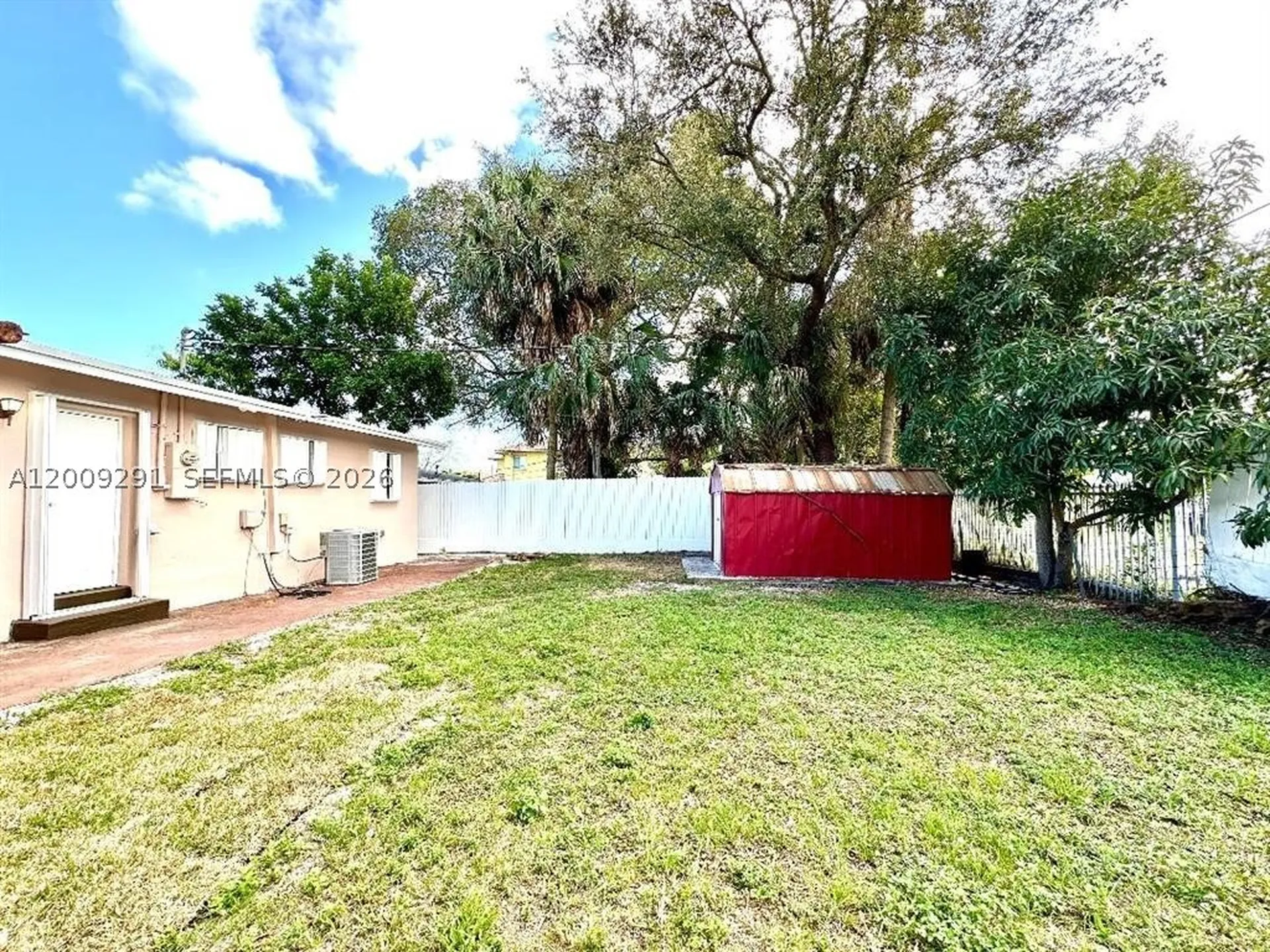 525 NW 15th Terrace Fort Lauderdale FL 33311