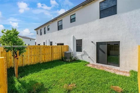 23509 SW 129th Path Homestead FL 33032