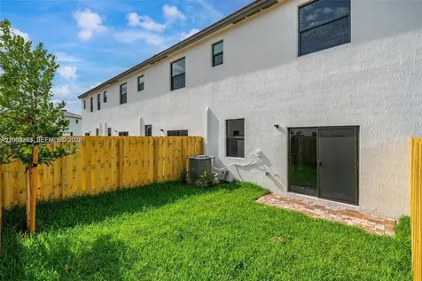 23507 SW 129th Path Homestead FL 33032