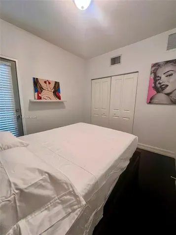 601 11th Street Miami Beach FL 33139