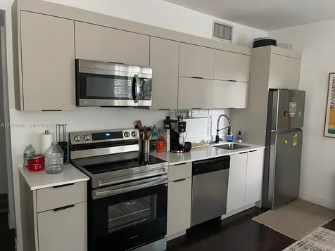 601 11th Street Miami Beach FL 33139