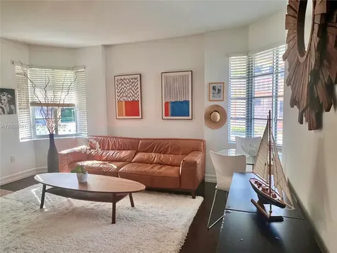 601 11th Street Miami Beach FL 33139
