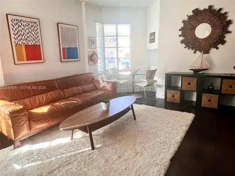 601 11th Street Miami Beach FL 33139