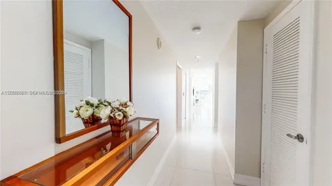 18100 N Bay Road Sunny Isles Beach FL 33160