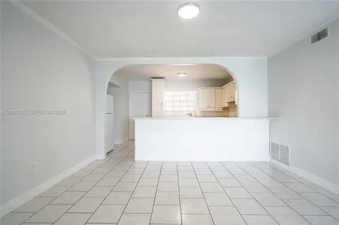 1940 Bay Drive Miami Beach FL 33141